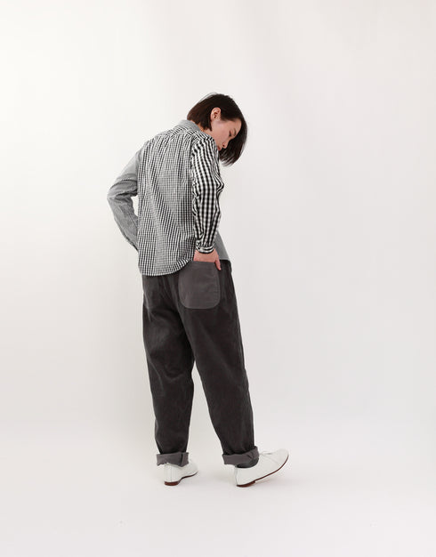 T/Cコーデュロイのバックラインパンツ